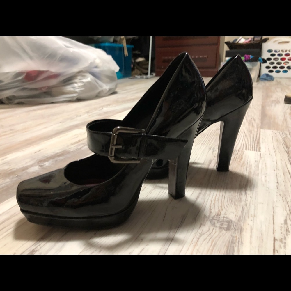 Jessica Simpson Heels